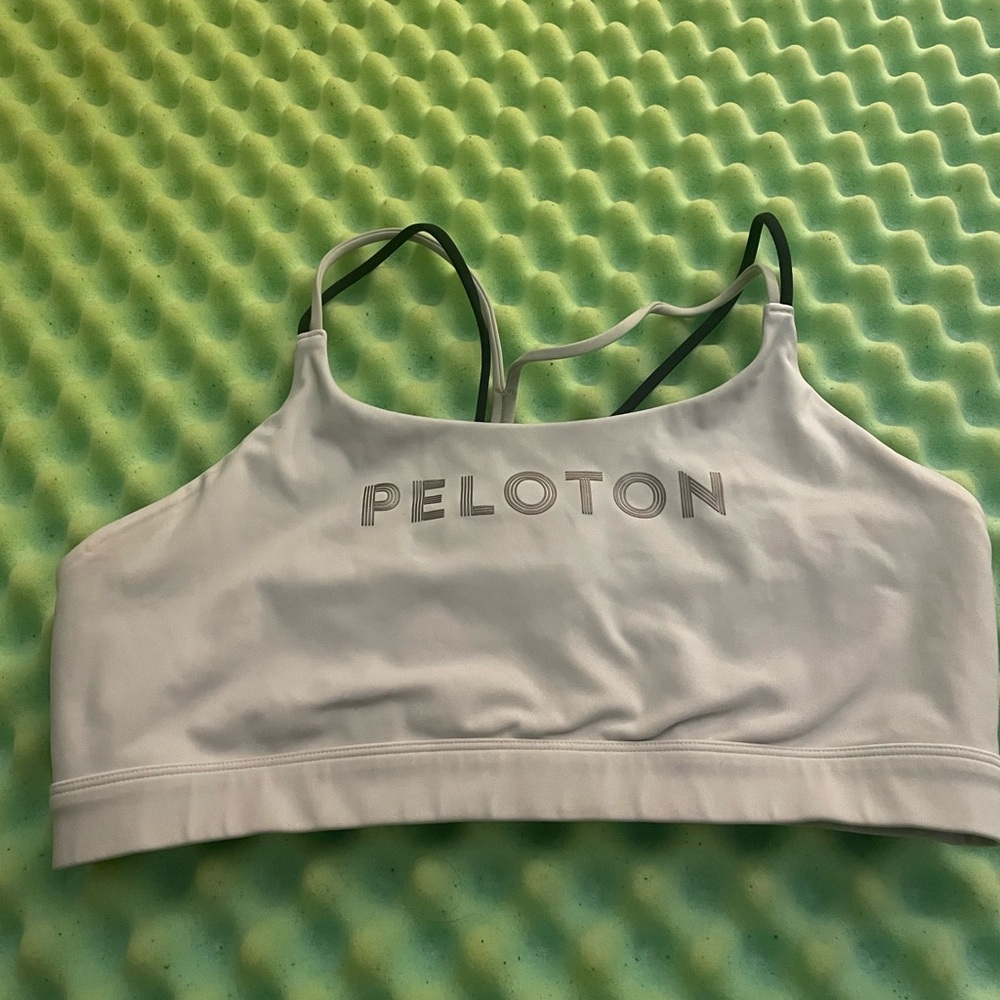 Peloton cadent white bra
